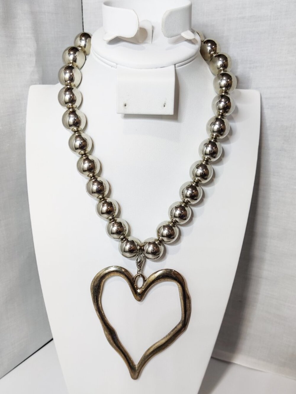 Silver Beaded Heart Necklace